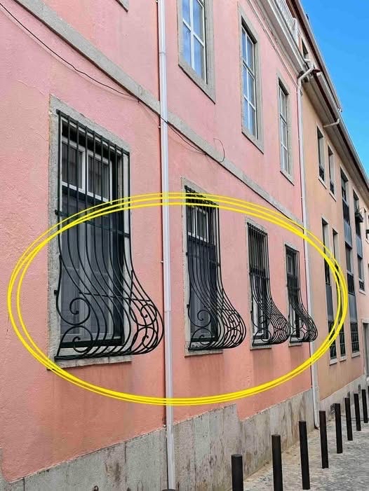 Rejas de ventanas con diseño curvado