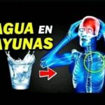 Por Este Motivo Es Beneficioso Tomar Agua en Ayunas: Limpia, Activa y Sana Tu Organismo Desde Temprano