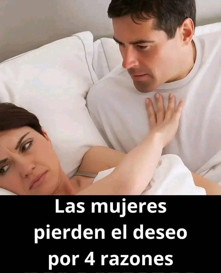 Mujer rechazando a un hombre en la cama