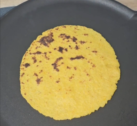 Tortillas de plátano rellenas de queso