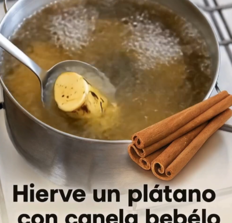 Preparación de plátano hervido con canela