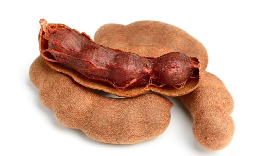 Tamarindo: beneficios reales, usos tradicionales y cuidados antes de consumirlo