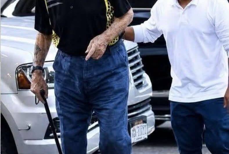 La foto viral del actor de 87 años en Nueva York: era Sean Connery y no es reciente
