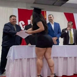 La verdad detrás de la foto de graduación que desató rumores en redes